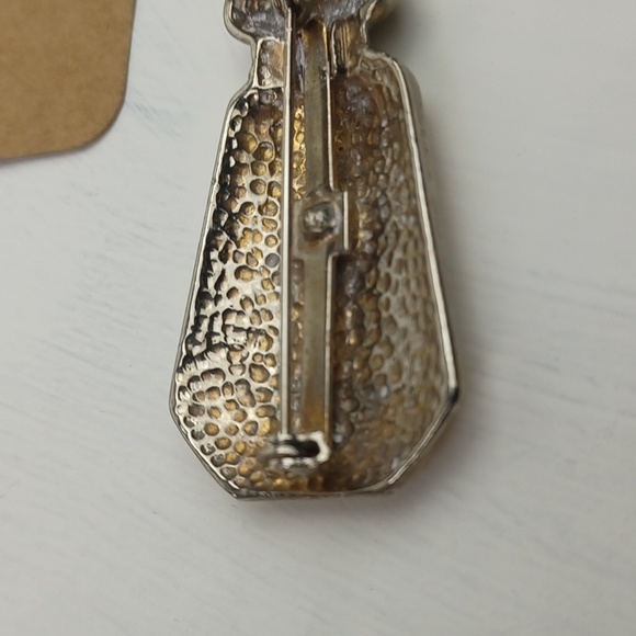 Vintage Style Sparkly Saffron Enameled Salt Shaker Brooch - Picture 6 of 7